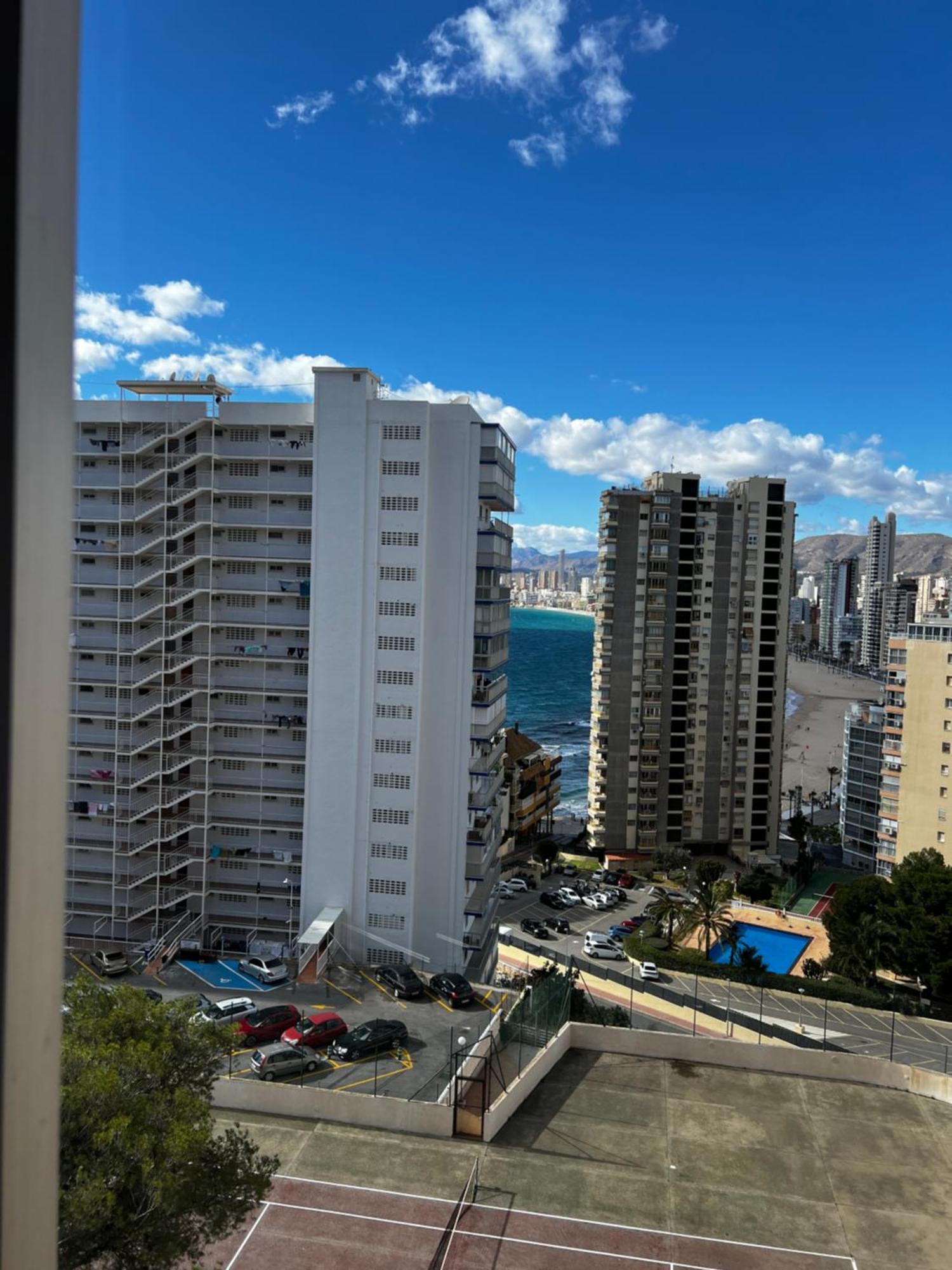2 Bedroom Levante Beach Benidorm Dış mekan fotoğraf