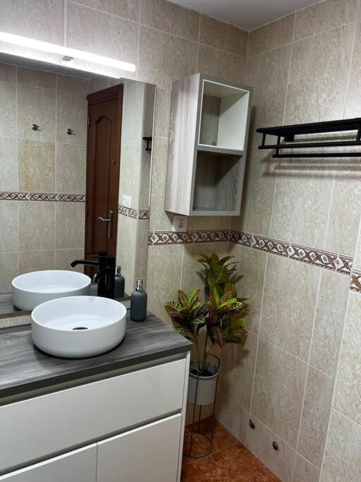 2 Bedroom Levante Beach Benidorm Dış mekan fotoğraf